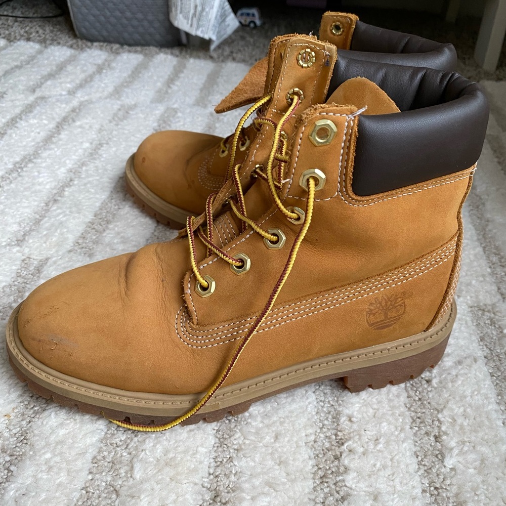Timberlands - Picture 4 of 6